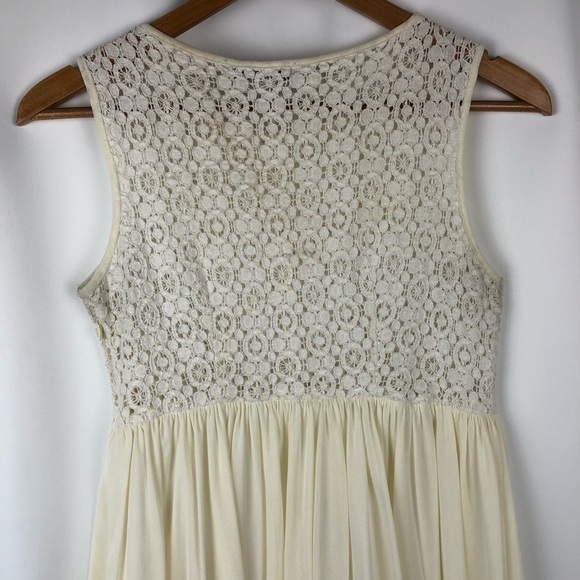 Forever 21 Cream Crochet Chest Mini Dress - Size Medium - Picture 8 of 14